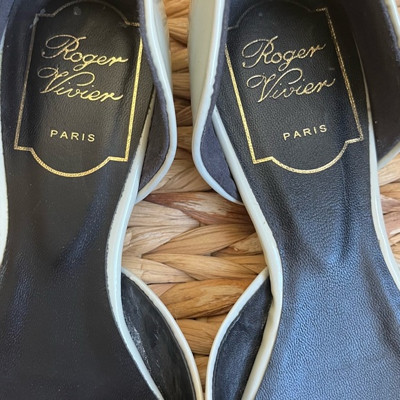Roger Vivier Flats - Picture 5 of 10